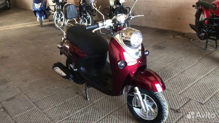 Скутер Vento Retro