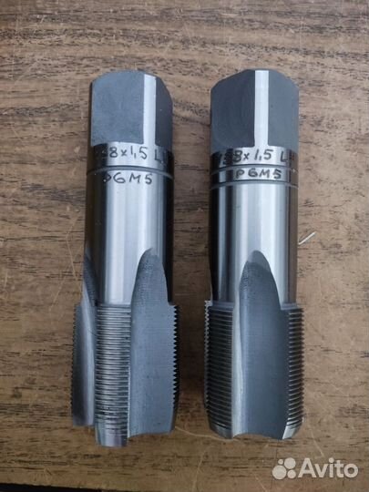 Метчик М38х1. 5 левый комплект