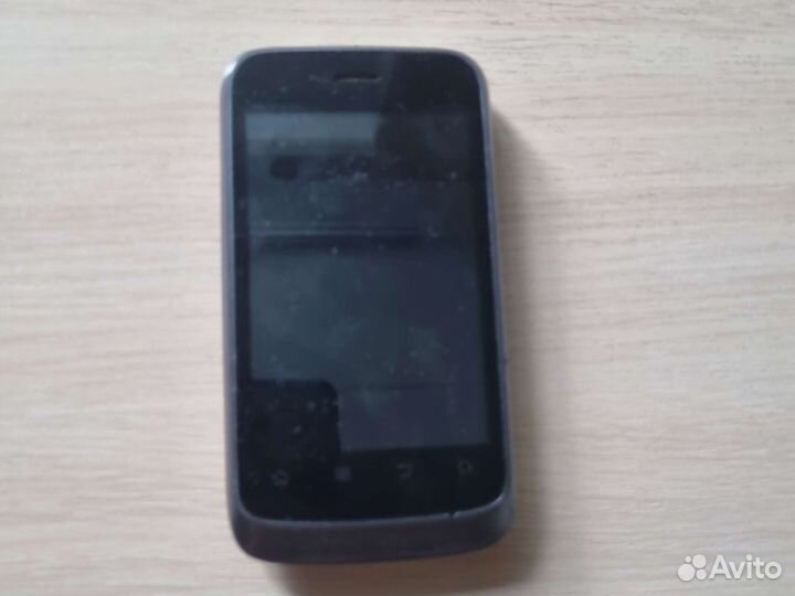 Продам телефоны HTC Fly Philips