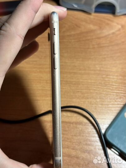 iPhone 8, 64 ГБ