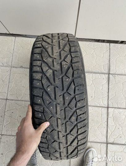 Kormoran Stud 225/65 R17