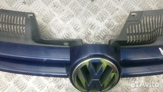 Решетка радиатора volkswagen golf 5 (NDN04G101)