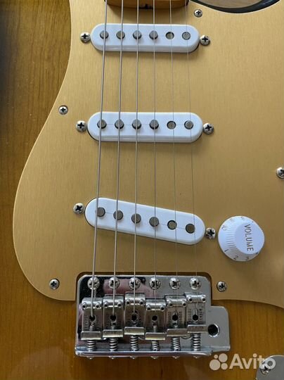 Fender st54 am80