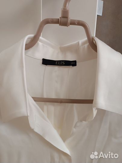 Женские вещи пакетом 42 44 брюки, блузки, пиджак