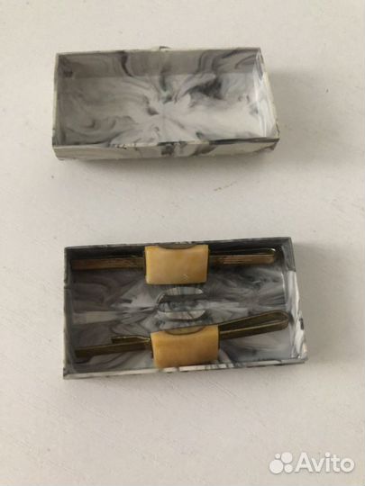 Зажим для галстука СССР с янтарем винтаж