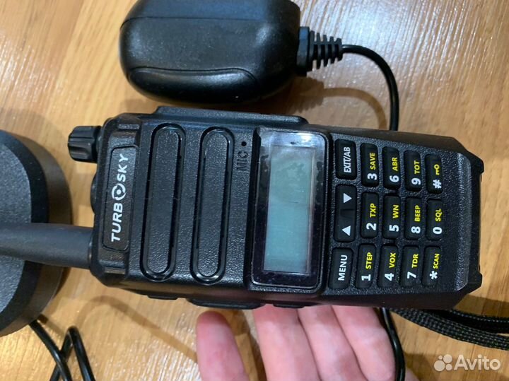 Портативная рация TurboSky T2