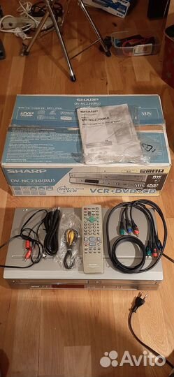 VCR DVD CD Плеер Sharp DV-NC230(RU)