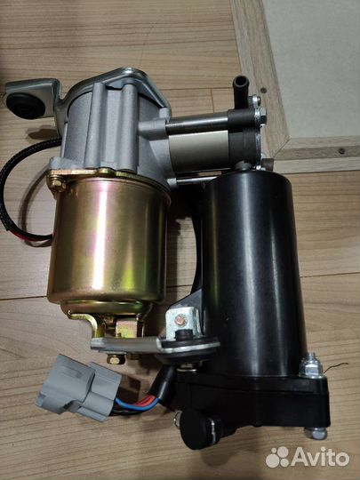 Компрессор пневмоподвески на prado120