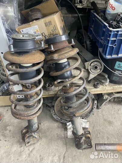 Передние стойки ваз 2109-15