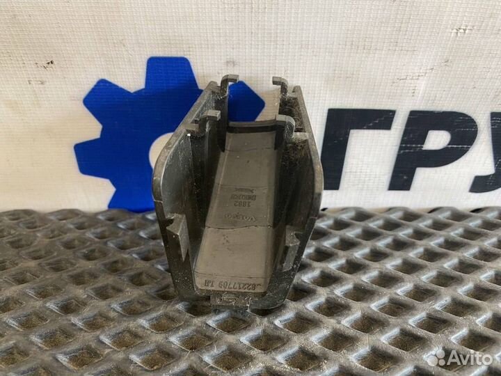 Крышка Volvo FH4 82217709