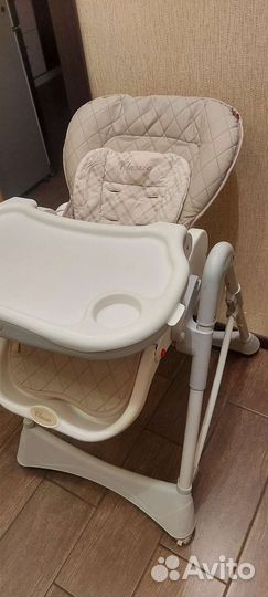 Детский стульчик для кормления happy baby