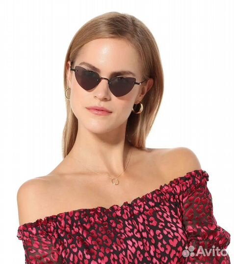 Солцезащитные очки Saint Laurent новые