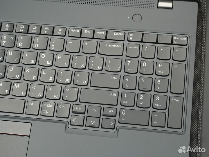 Lenovo ThinkPad T16 Gen 1 / 7 Pro 6850U 16GB QHD