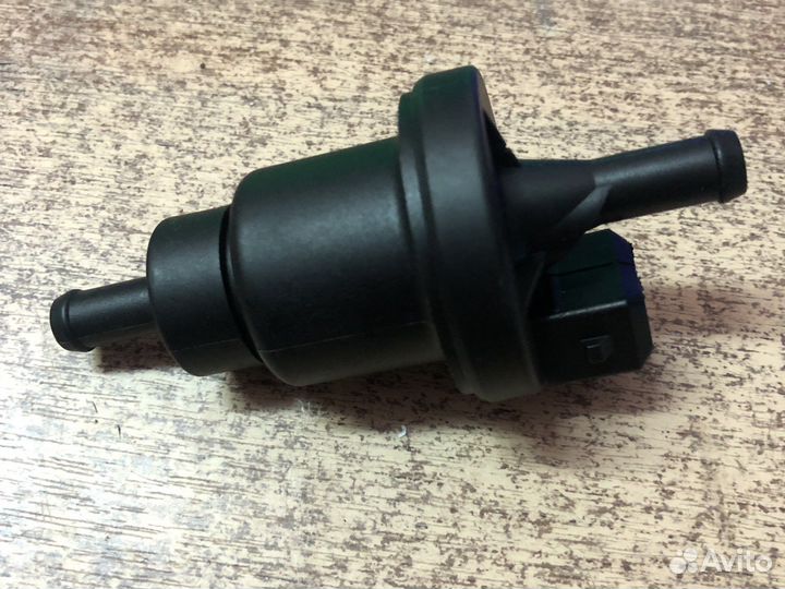 Клапан абсорбера Hyundai KIA 28910-22040