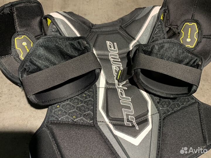 Нагрудник хоккейный bauer 2s