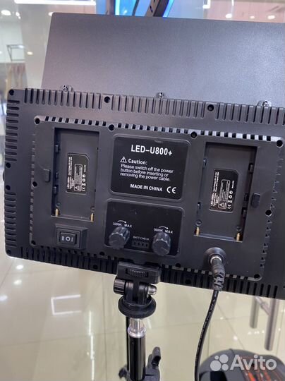 Видеосвет Pro Led U800+
