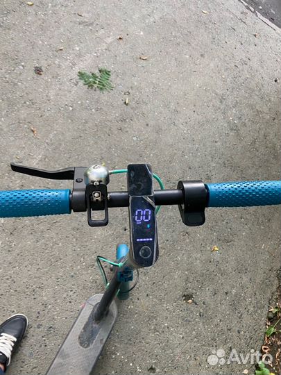 Электросамокат AccesStyle Tsunami 30S