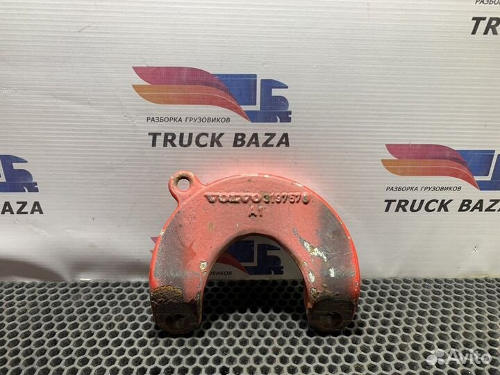 3197576 Кронштейн реактивной тяги