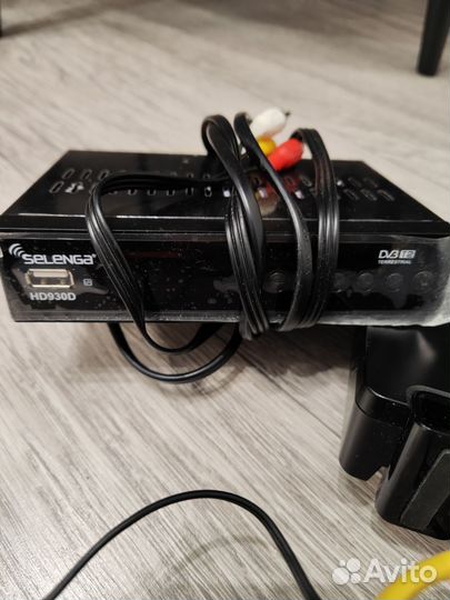 Цифровая тв приставка на 20 каналов