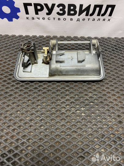 Ручка наружная двери передней правой Volvo FM4