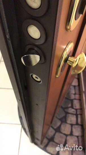 Вскрыть замок двери гараж авто. Замена. Установить