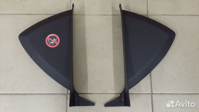 Боковые накладки торпедо Форд Фокус 3