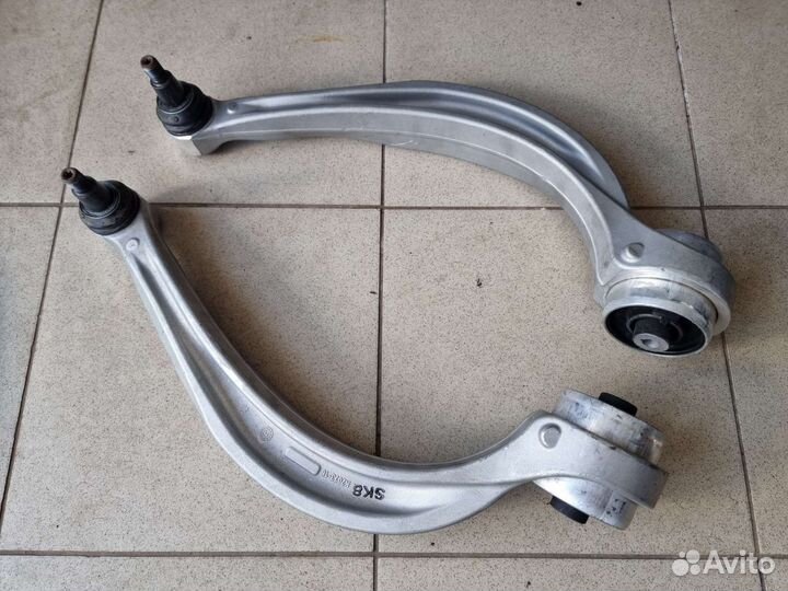 Рычаг передней подвески Audi Q7, Q8