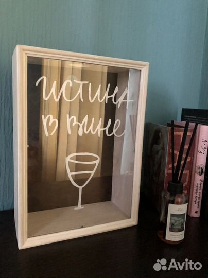 Копилка для винных пробок