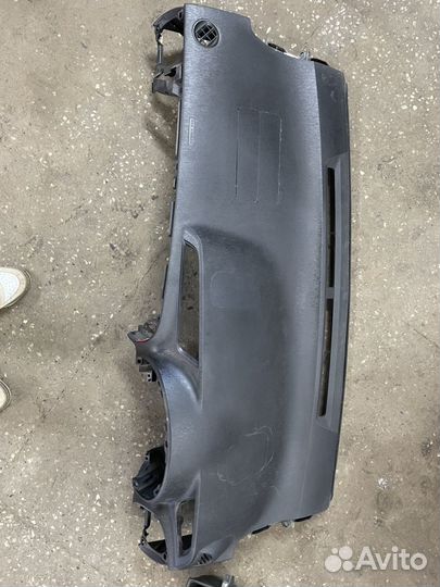 Запчачти панели toyota vitz