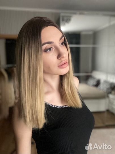 Парик стрижка