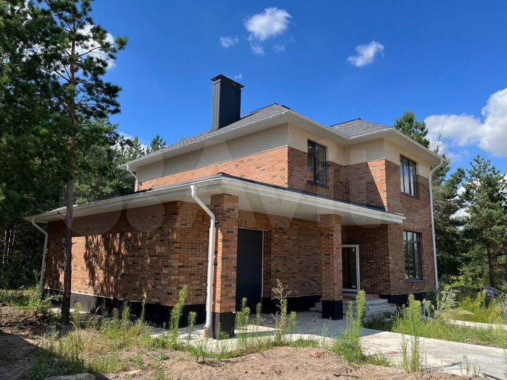 Дом 269 м² на участке 10 сот.