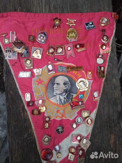 Значки ленин