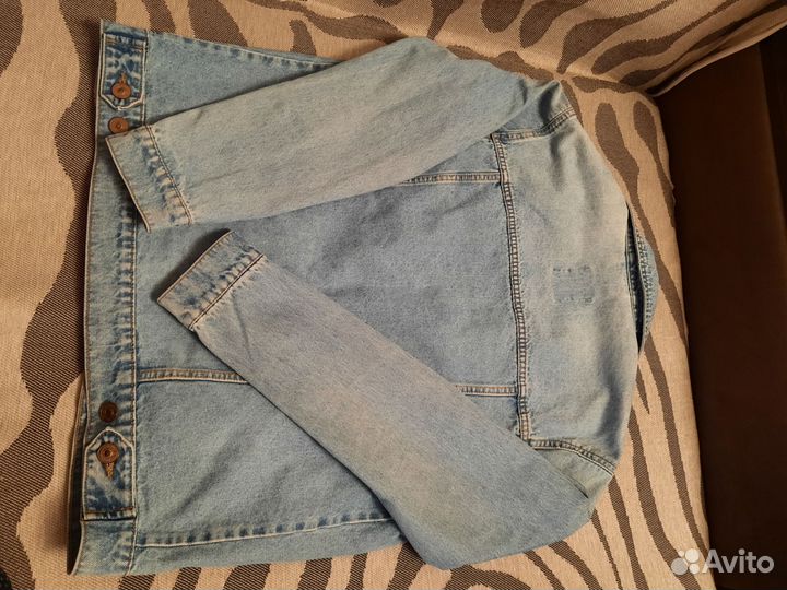 Джинсовая куртка