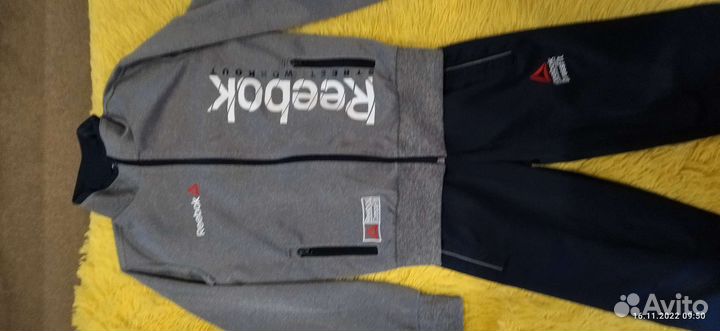 Спортивный костюм