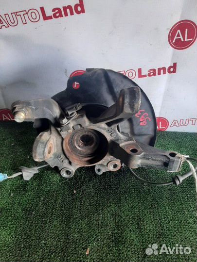 Ступица передняя левая Nissan Serena PNC24