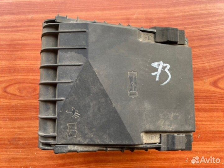 Блок предохранителей Vw Passat B6 универсал BKP