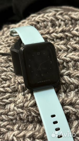 Умные часы Amazfit Bip