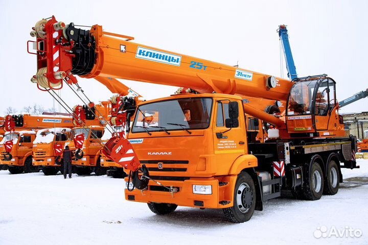 Аренда и услуги автокрана, 25 т, 32.5 м, с гуськом 9 м
