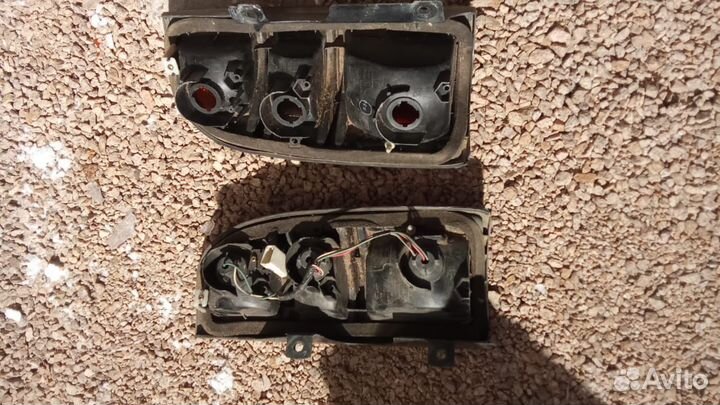 Задние фонари