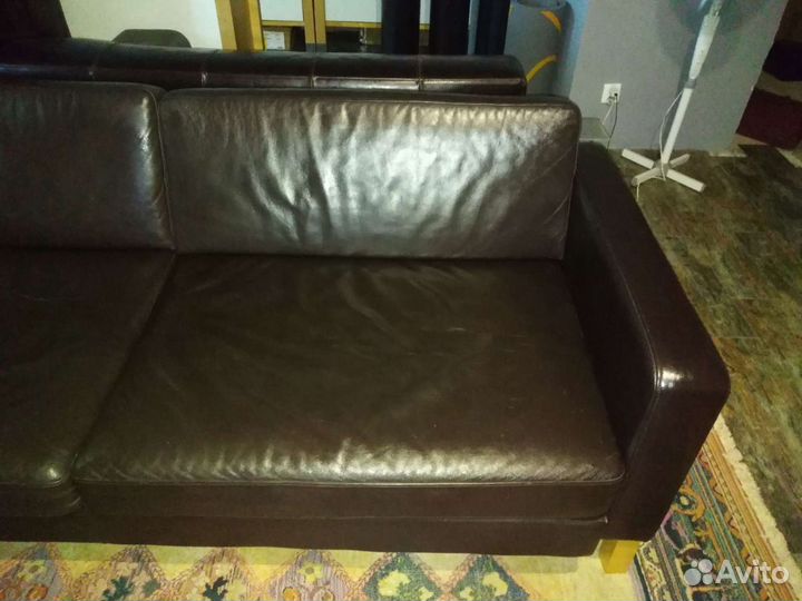 Диван кожа икеа