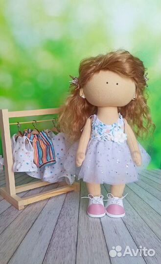 Кукла текстильная + 9 нарядов