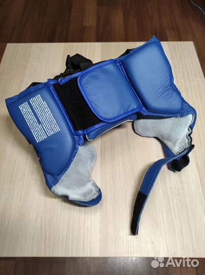 Боксерский шлем Everlast