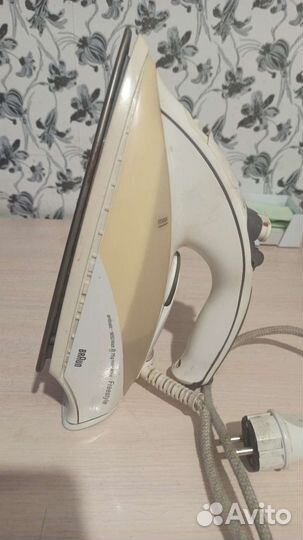 Утюг Braun на запчасти