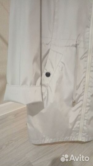 Куртка ветровка женская