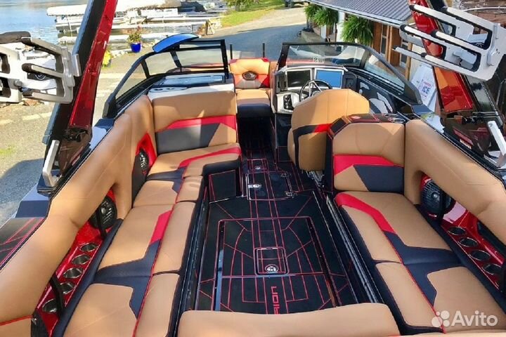 Катер Буксировщик Centurion Ri230 2023