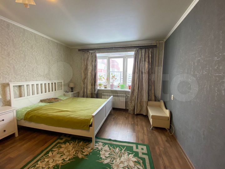 2-к. квартира, 71 м², 8/9 эт.