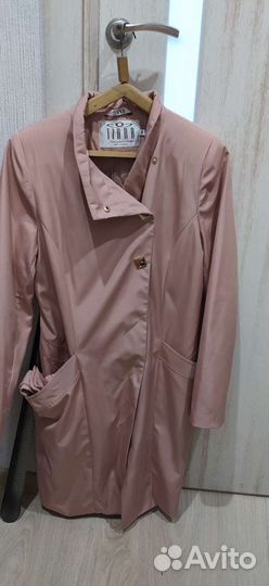 Плащ женский