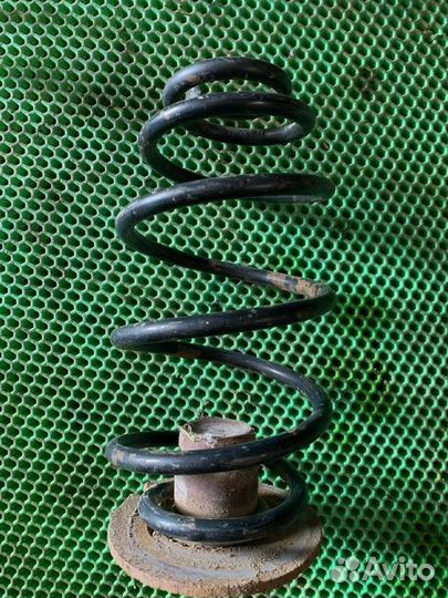 Пружина задняя Opel Astra H Z18XER 2007