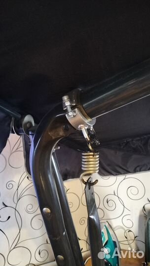 Продаю качели