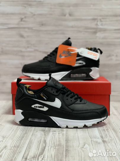 Nike AIR MAX 90